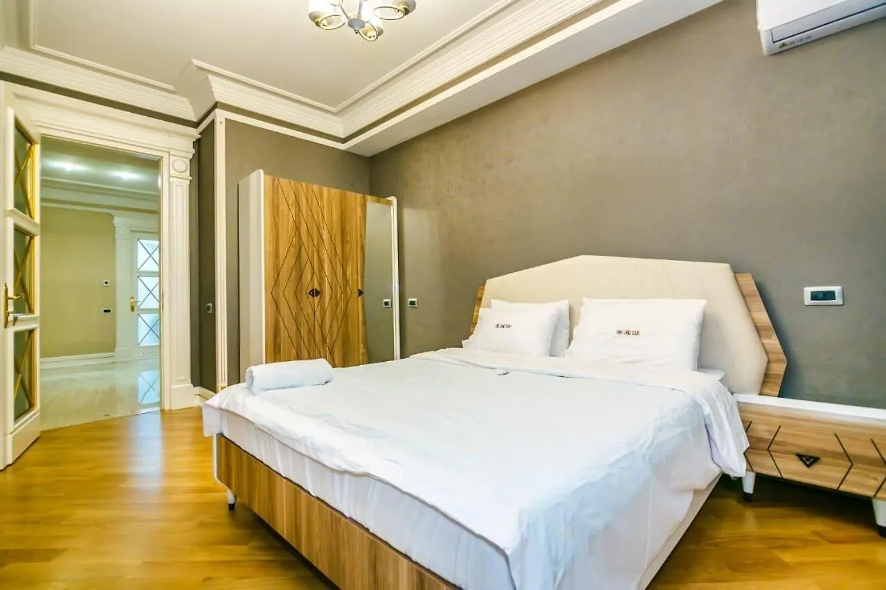 Apartment Vip Ferrari 357 Baku